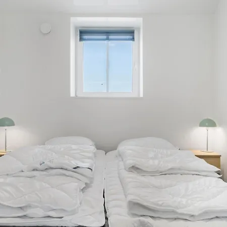 Semesterbostad Awesome In With Wifi Højer